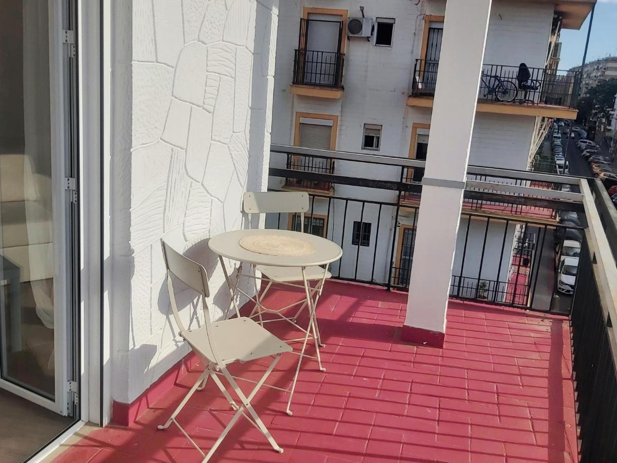 Апартаменты La Casa De Leon Xiii.Terraza Privada. Parejas Севилья Экстерьер фото